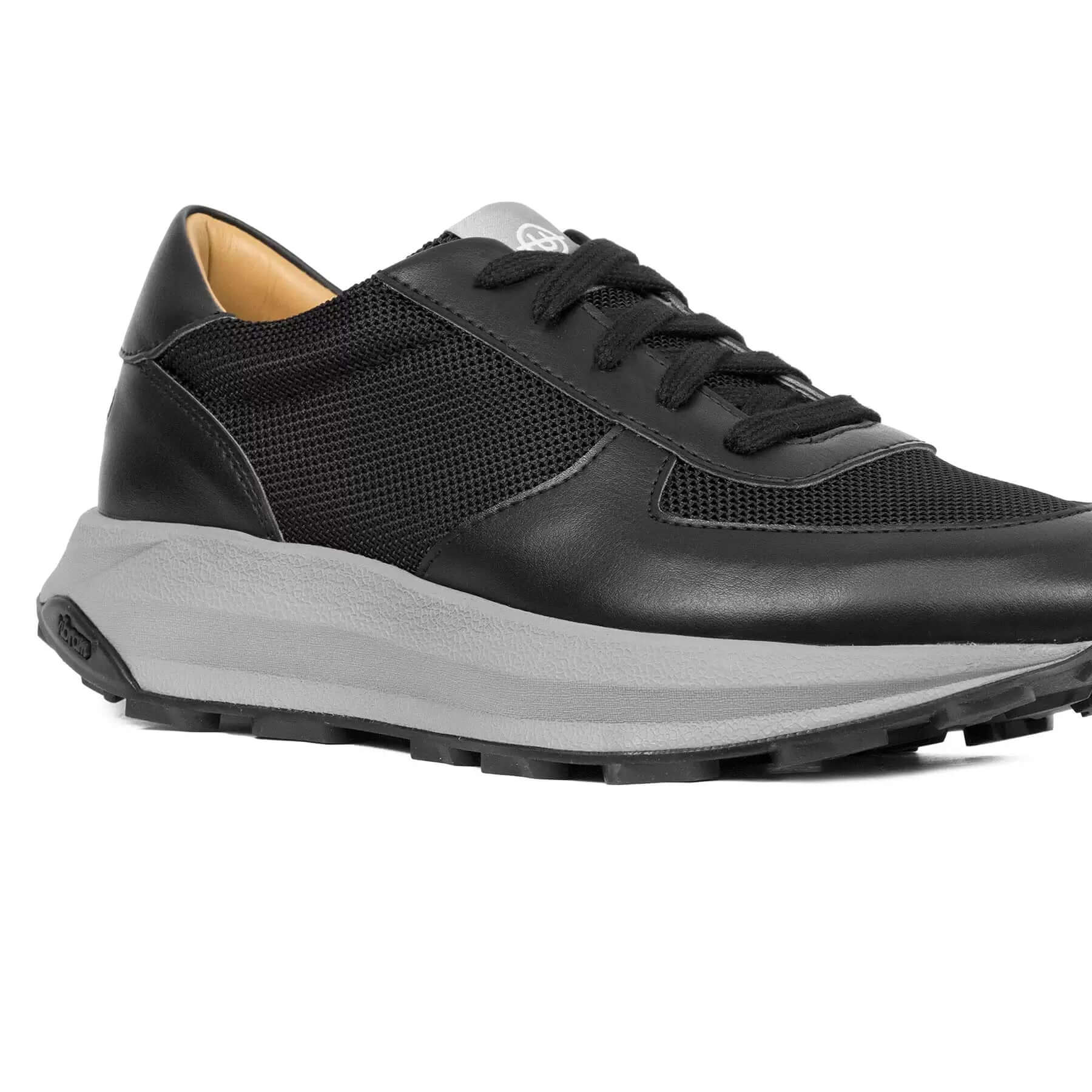 Trinity Tech Black / Grey