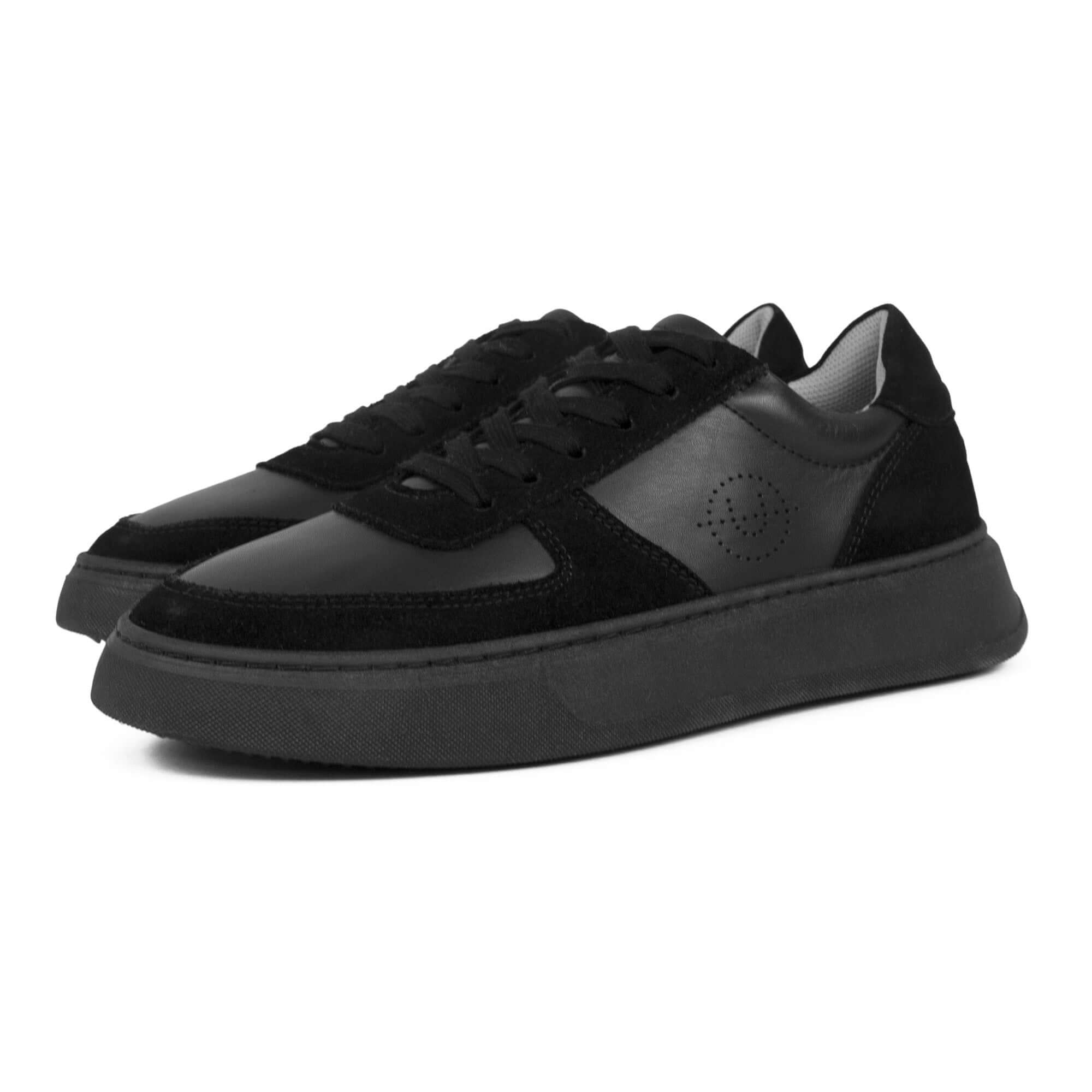 Marais Black/Black