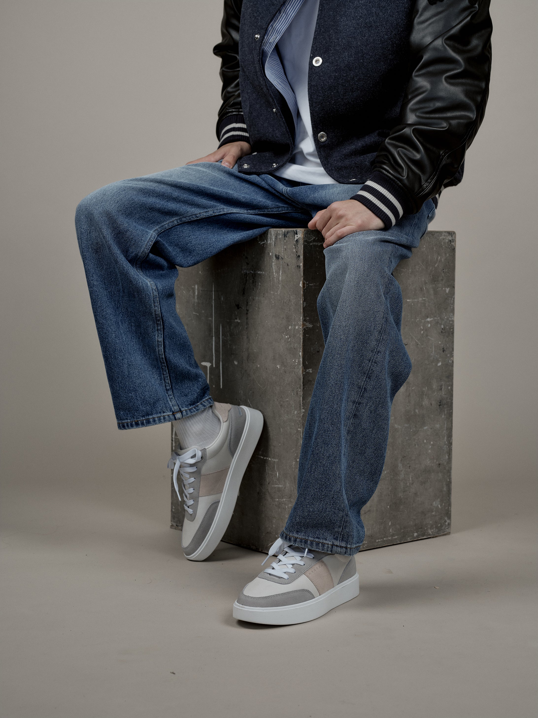 Halkett Beige/Taupe/Grey/White