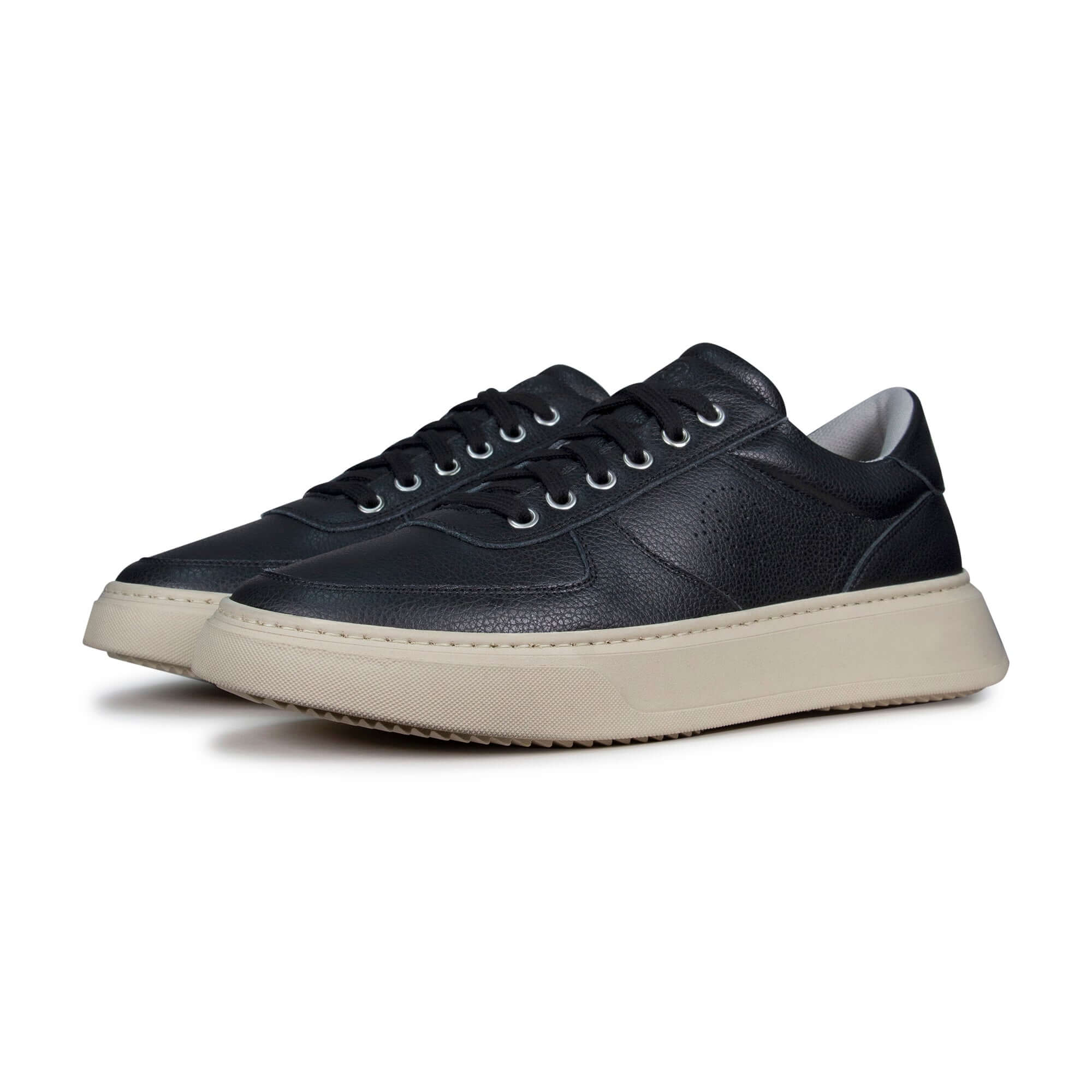 Marais V2 Black / Off White