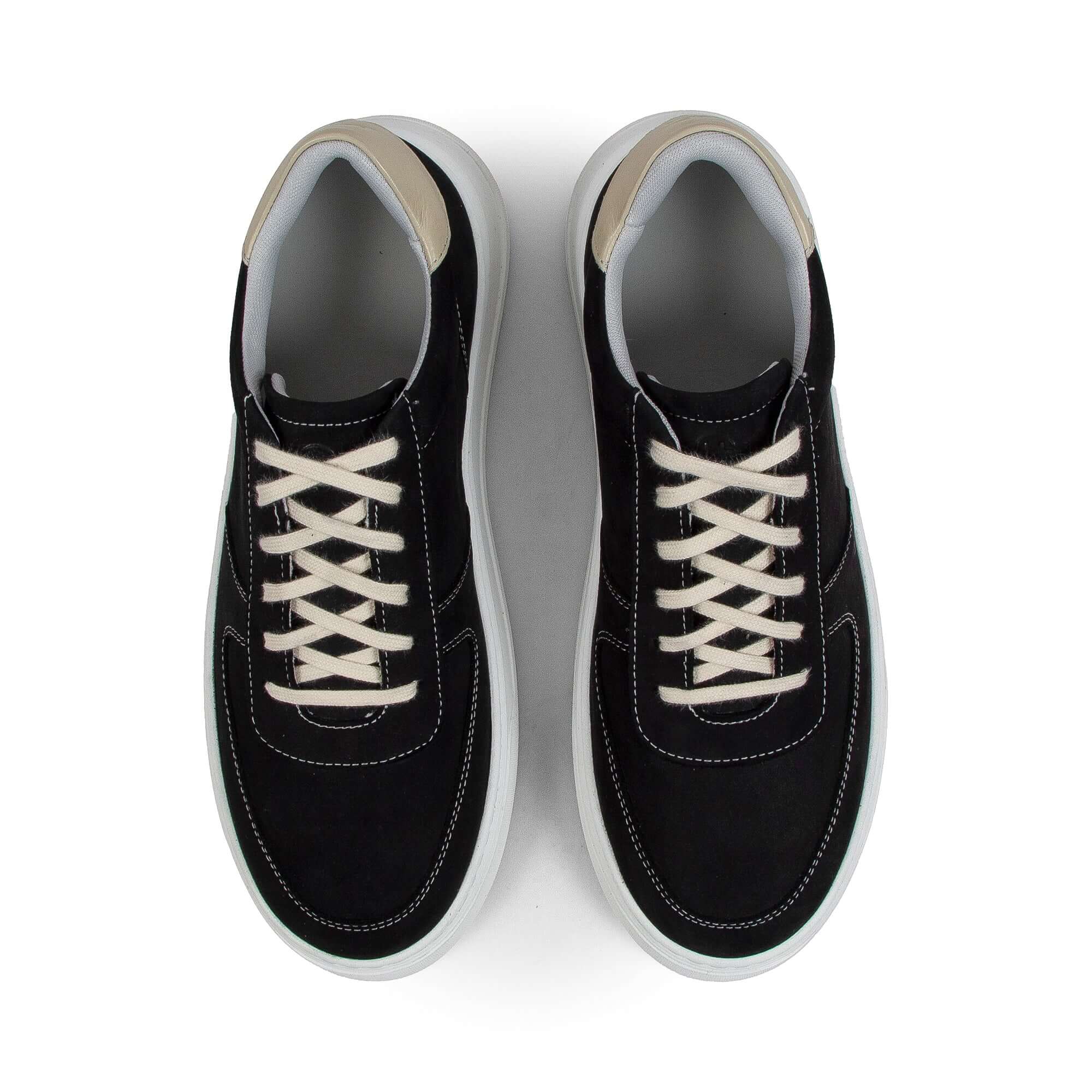 Marais Black