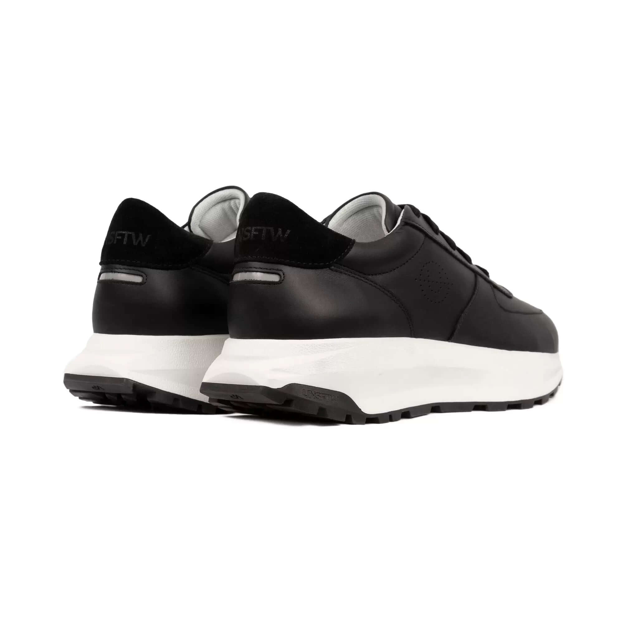 Trinity MTO Womens Black / White