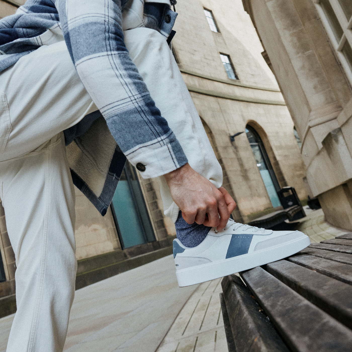 Halkett Grey/Petrol/White