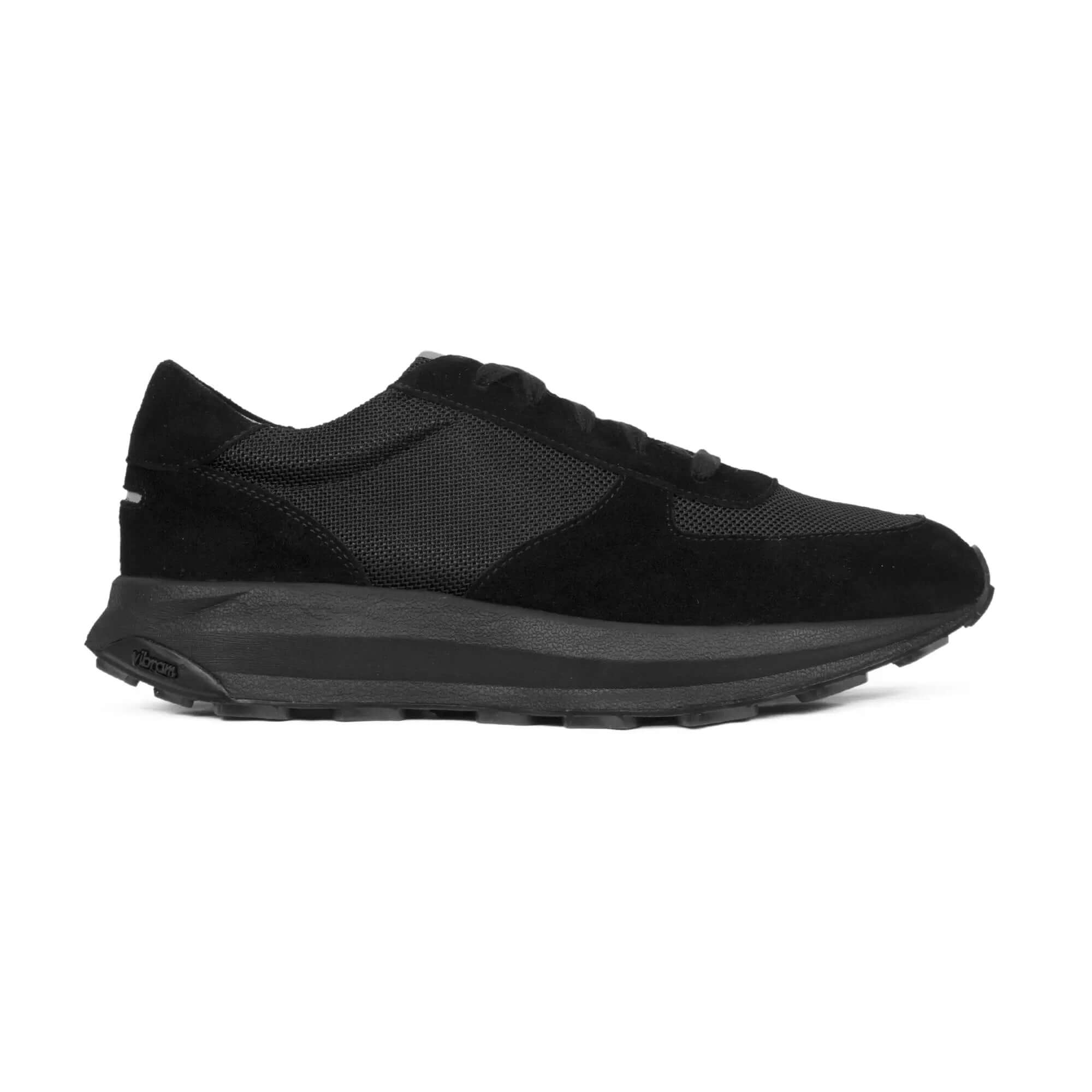 Trinity Tech Triple Black Womens