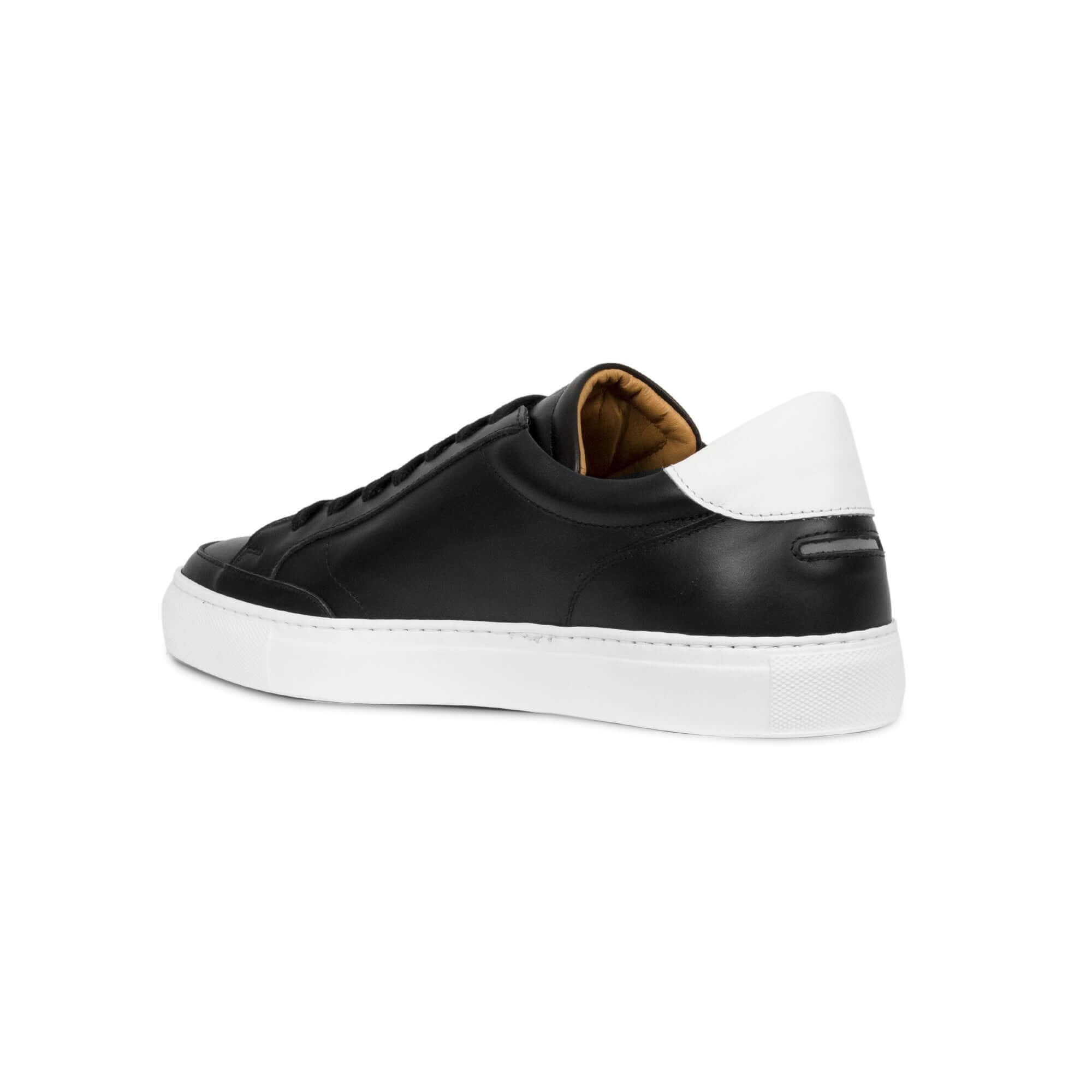 Helier 2 Black - Mens UK 6
