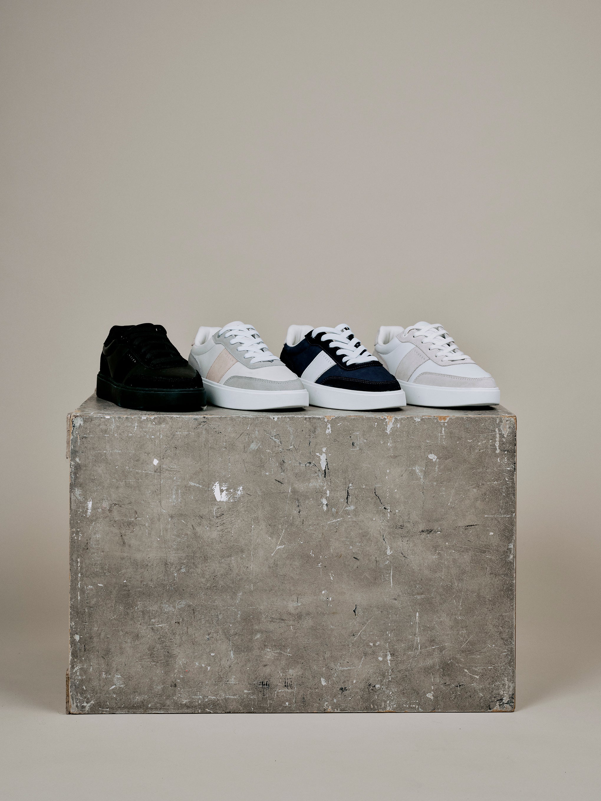 Halkett Beige/Taupe/Grey/White