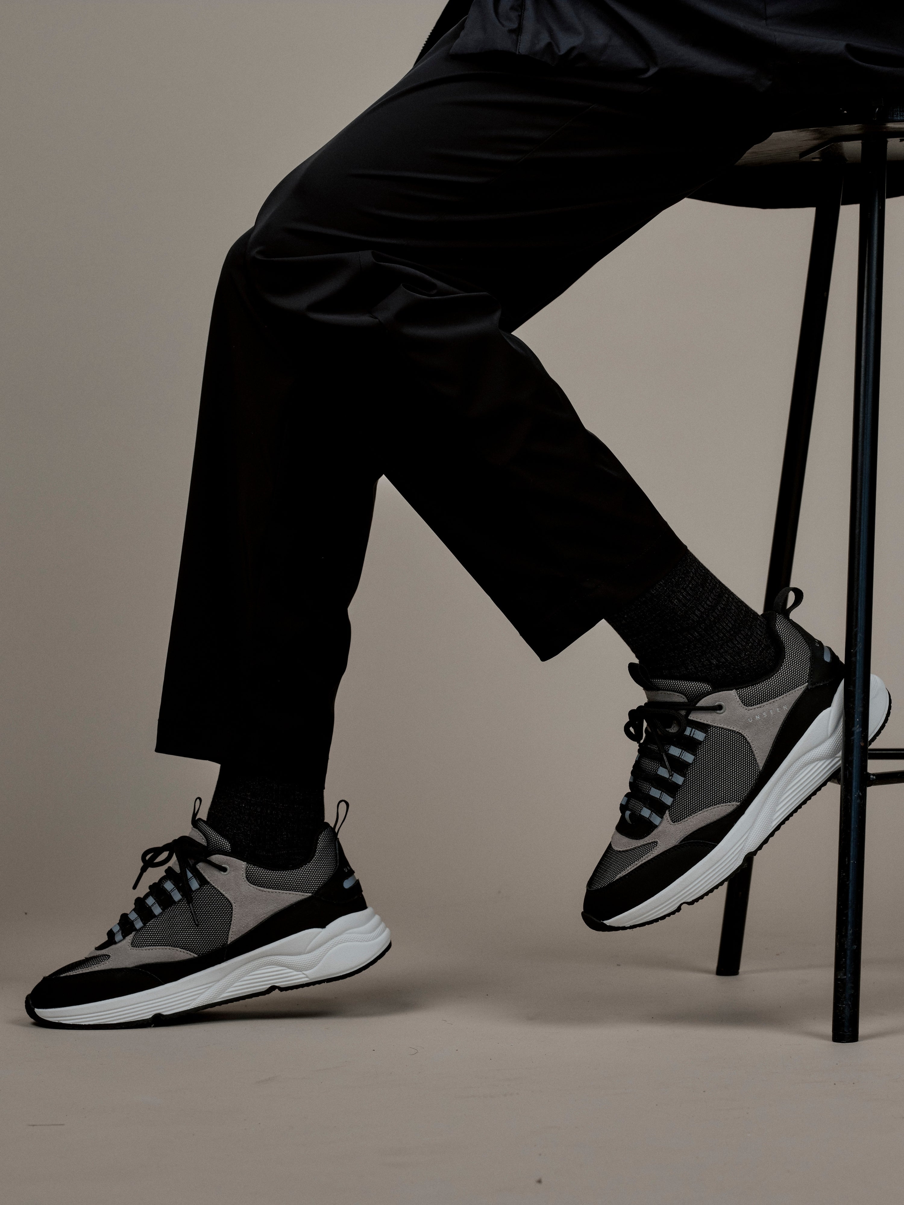 Clarn Black/Grey/White