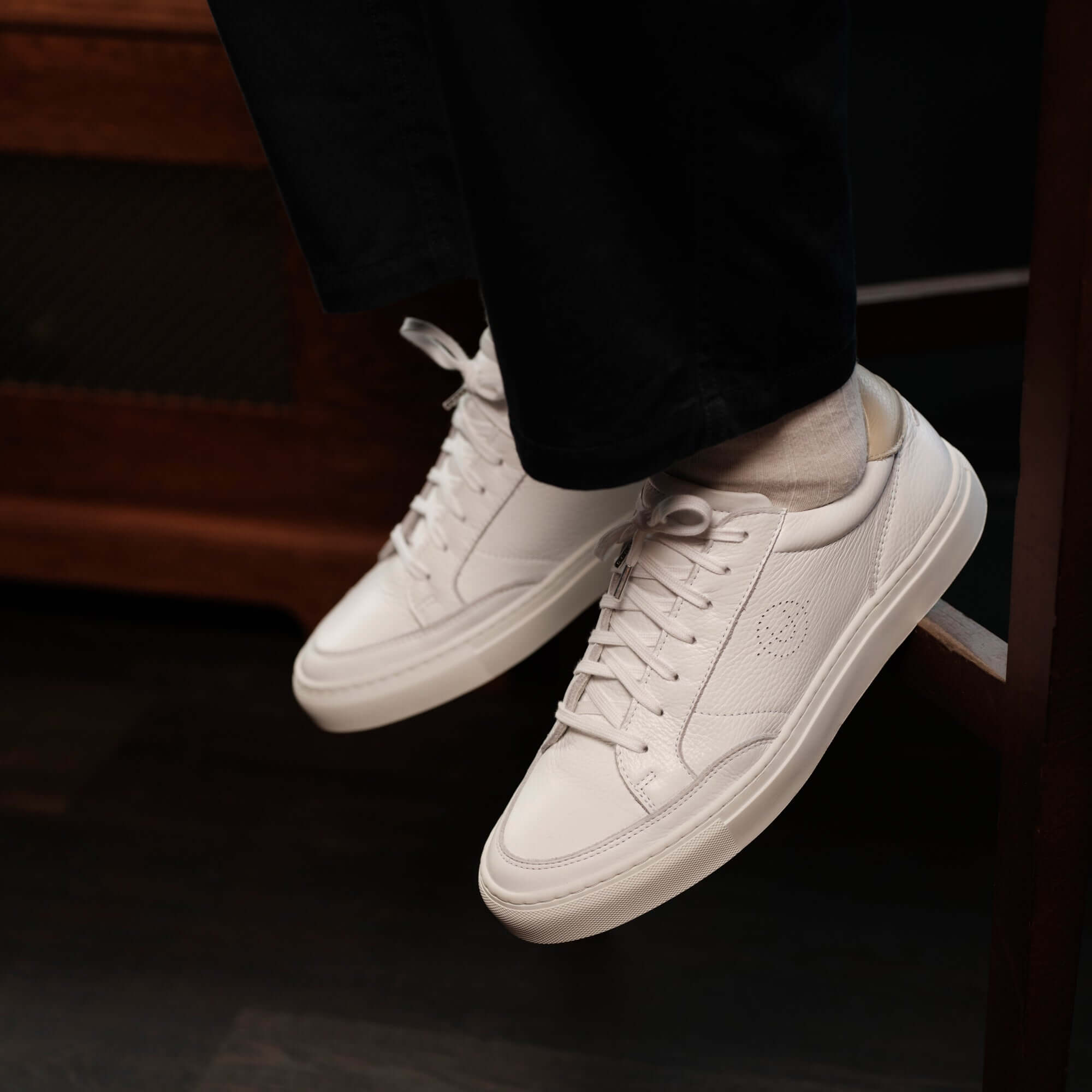 Helier White - Mens UK 7