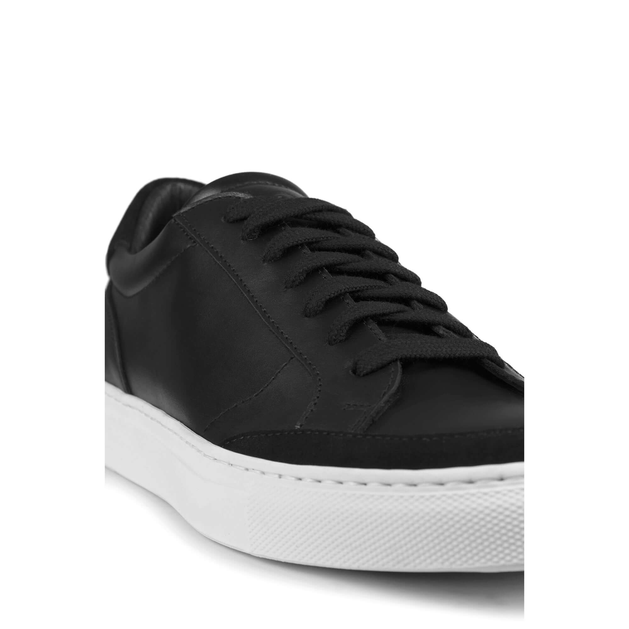 Helier Classic Black - Womens UK 5